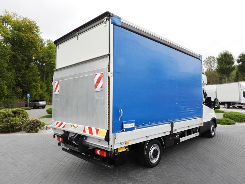 Iveco DAILY 35S18 - Transportbil med kapell: bild 3 Iveco DAILY 35S18 - Transportbil med kapell: bild 3