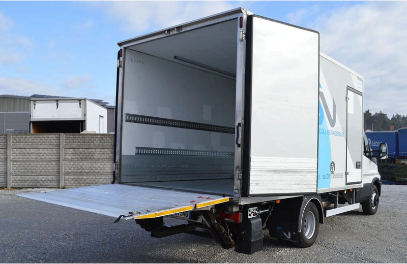 Kylbil lastbil Iveco DAILY 60C15 REFRIGERATOR + SIDE AND REAR DOORS, LIFT FOLDED UNDE: bild 12 Kylbil lastbil Iveco DAILY 60C15 REFRIGERATOR + SIDE AND REAR DOORS, LIFT FOLDED UNDE: bild 12