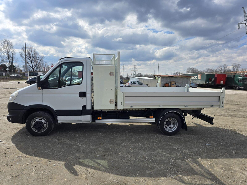 Iveco Daily 35 C 13 - Tipper + tool box - Transportbil med tippflak: bild 5 Iveco Daily 35 C 13 - Tipper + tool box - Transportbil med tippflak: bild 5