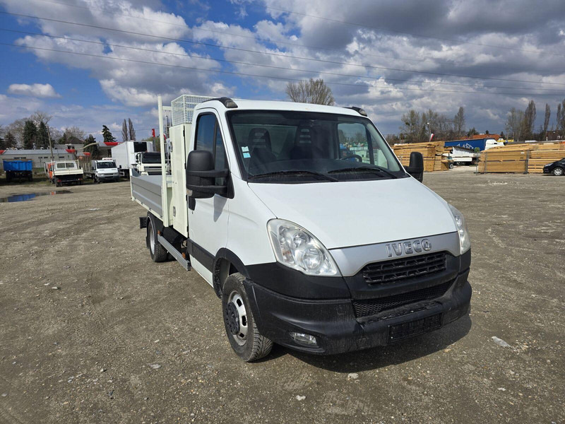 Iveco Daily 35 C 13 - Tipper + tool box - Transportbil med tippflak: bild 1 Iveco Daily 35 C 13 - Tipper + tool box - Transportbil med tippflak: bild 1