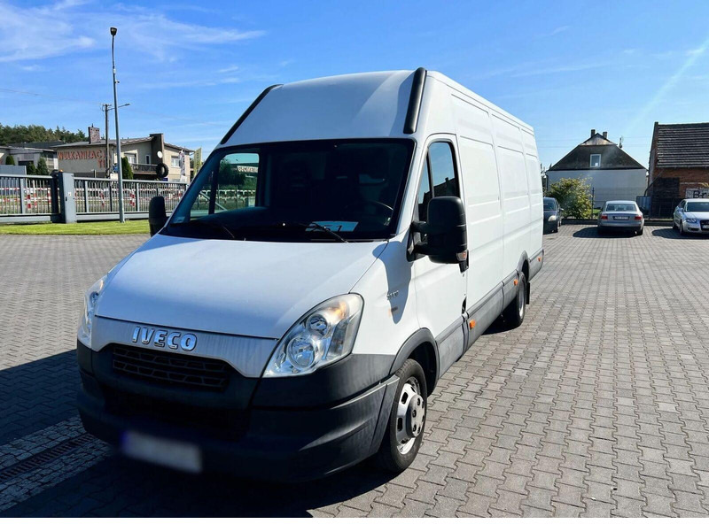 Iveco Daily 35C13 Blaszak L4H3 Long Maxi Max SALON PL - Volymskåp: bild 1 Iveco Daily 35C13 Blaszak L4H3 Long Maxi Max SALON PL - Volymskåp: bild 1