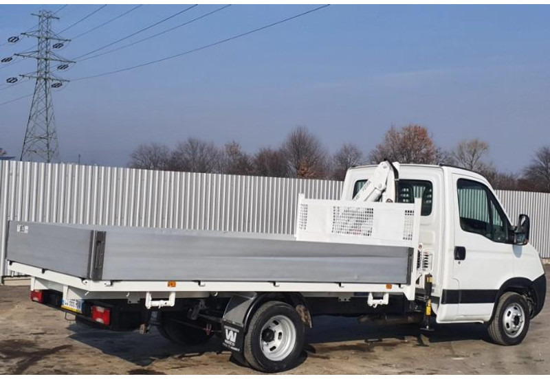 Iveco Daily 35C13 Bonfiglioli P 2300 - Pritsche 4,3 m - Transportbil med flak: bild 5 Iveco Daily 35C13 Bonfiglioli P 2300 - Pritsche 4,3 m - Transportbil med flak: bild 5