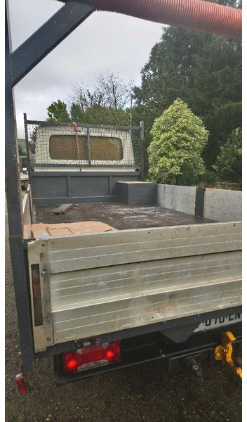 Iveco Daily 35C15 Doka flatbed - Transportbil med flak: bild 3 Iveco Daily 35C15 Doka flatbed - Transportbil med flak: bild 3