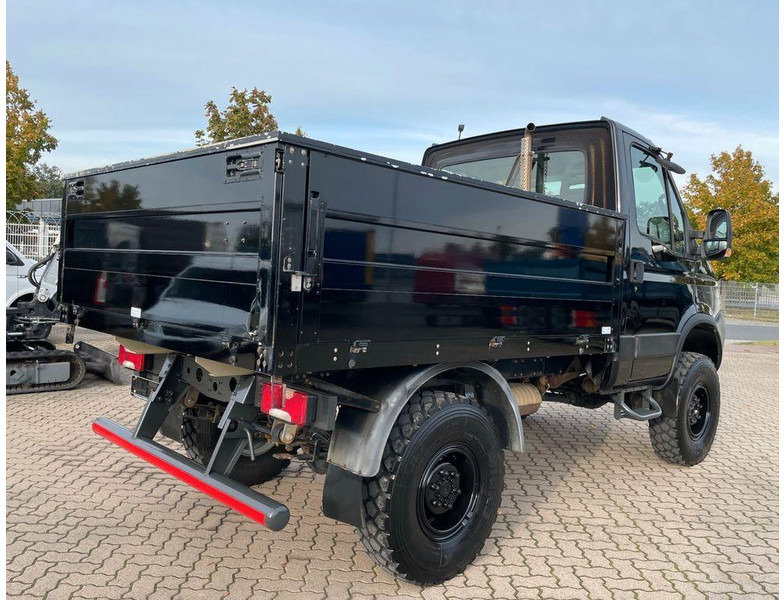 Iveco Daily 35S17 Flatbed 4x4 - Transportbil med flak: bild 4 Iveco Daily 35S17 Flatbed 4x4 - Transportbil med flak: bild 4
