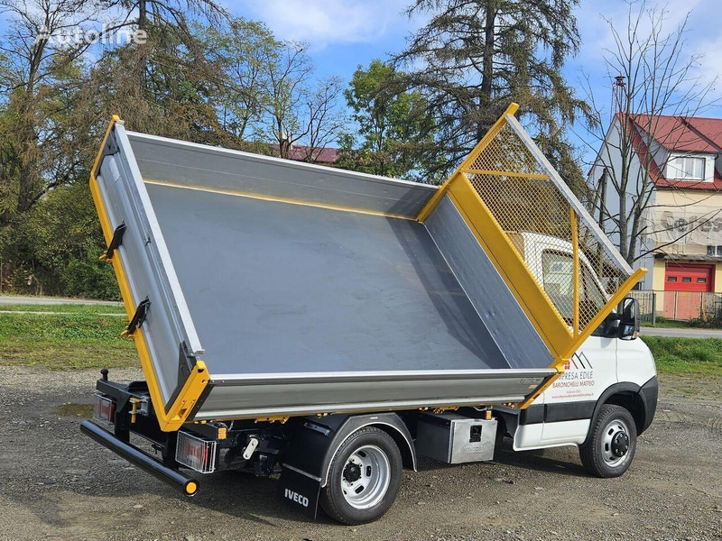 Iveco Daily 35c-15 3 way tipper - Transportbil med tippflak: bild 5 Iveco Daily 35c-15 3 way tipper - Transportbil med tippflak: bild 5