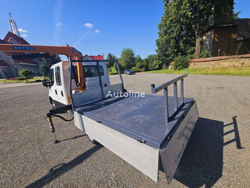 Iveco Daily 35c-15 Doka flatbed + crane Effer - Transportbil med flak, Dubbelhytt transportbil: bild 3 Iveco Daily 35c-15 Doka flatbed + crane Effer - Transportbil med flak, Dubbelhytt transportbil: bild 3