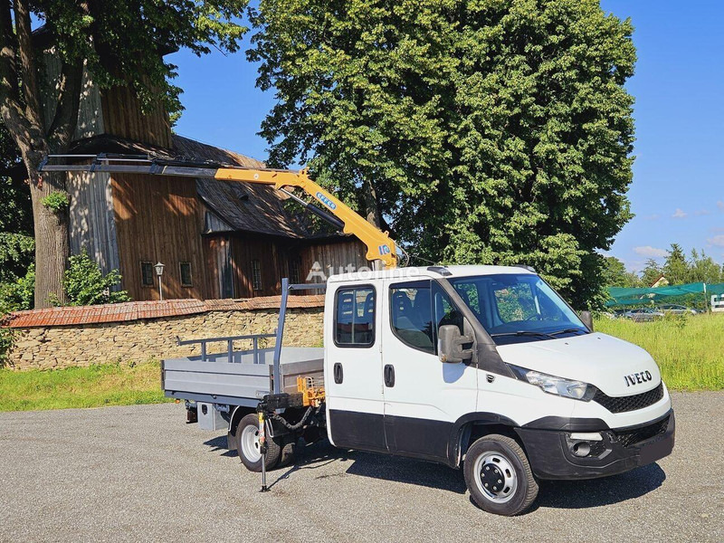 Leasa Iveco Daily 35c-15 Doka flatbed + crane Effer Iveco Daily 35c-15 Doka flatbed + crane Effer: bild 8 Leasa Iveco Daily 35c-15 Doka flatbed + crane Effer Iveco Daily 35c-15 Doka flatbed + crane Effer: bild 8