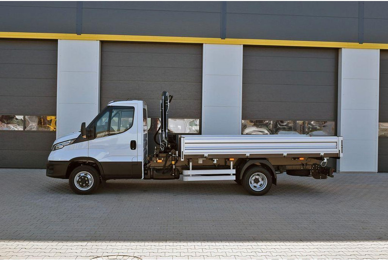 Iveco Daily 50C21H 3 way tipper + crane Hiab T-CLX 029 - Tippbil lastbil, Kranbil: bild 2 Iveco Daily 50C21H 3 way tipper + crane Hiab T-CLX 029 - Tippbil lastbil, Kranbil: bild 2