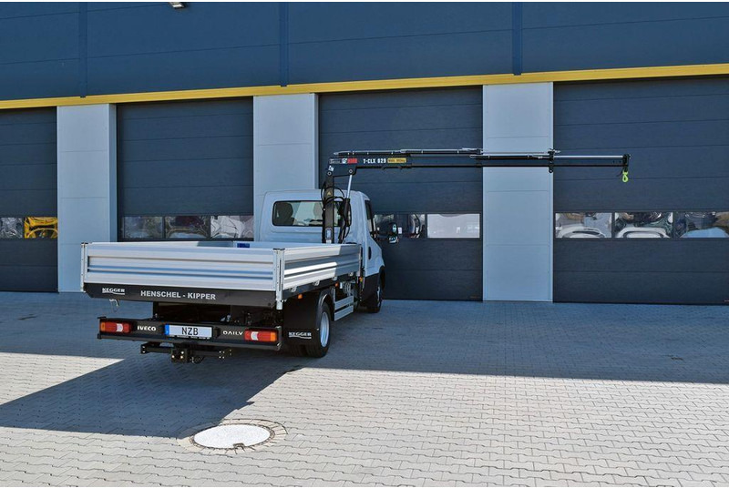 Iveco Daily 50C21H 3 way tipper + crane Hiab T-CLX 029 - Tippbil lastbil, Kranbil: bild 3 Iveco Daily 50C21H 3 way tipper + crane Hiab T-CLX 029 - Tippbil lastbil, Kranbil: bild 3