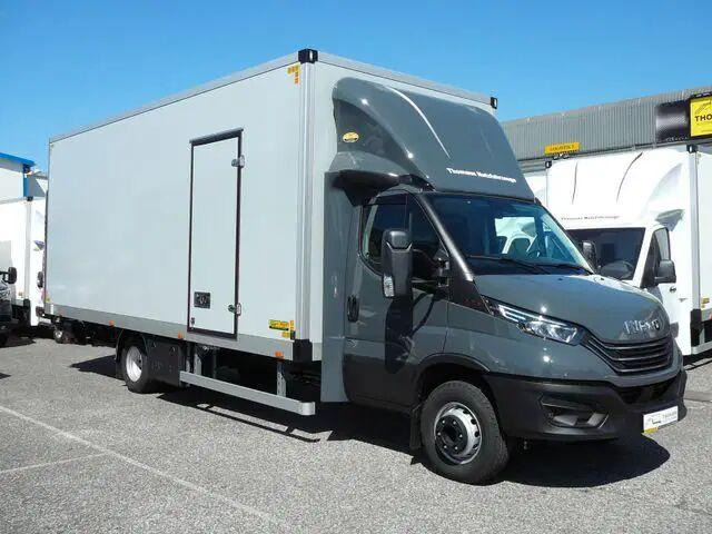 Iveco Daily 70C18 - Koffer+tail lift - Volymskåp: bild 3 Iveco Daily 70C18 - Koffer+tail lift - Volymskåp: bild 3