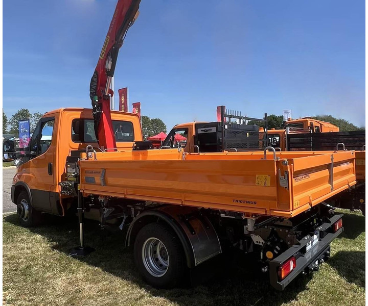 Iveco Daily 70C18H - Flatbed+crane - Flakbil, Kranbil: bild 2 Iveco Daily 70C18H - Flatbed+crane - Flakbil, Kranbil: bild 2