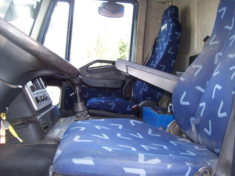 Flakbil, Kranbil Iveco Stralis 360: bild 8