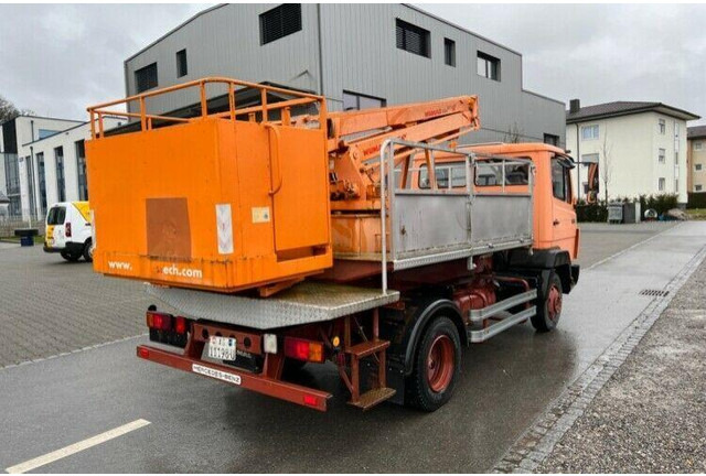 Mercedes-Benz 709 Bucket truck Wumag 14 m - Lastbil, Kranbil: bild 4 Mercedes-Benz 709 Bucket truck Wumag 14 m - Lastbil, Kranbil: bild 4