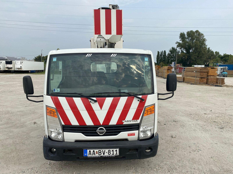 Nissan Cabstar 35.14 - ISOLI Lifting Basket - 14m - Lastbil, Kranbil: bild 3 Nissan Cabstar 35.14 - ISOLI Lifting Basket - 14m - Lastbil, Kranbil: bild 3