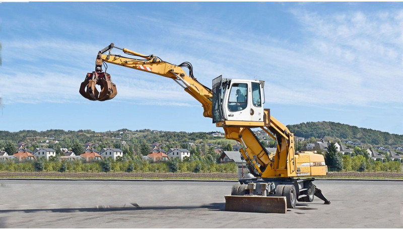Liebherr PELLE A316 - Grävmaskin på däck: bild 1 Liebherr PELLE A316 - Grävmaskin på däck: bild 1