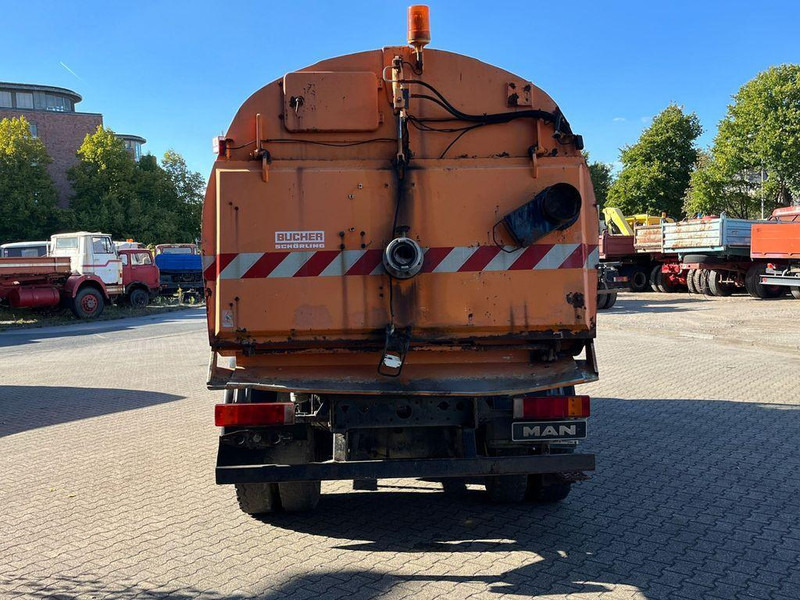 MAN 15.163 Utcaseprő - Sopmaskin: bild 4 MAN 15.163 Utcaseprő - Sopmaskin: bild 4