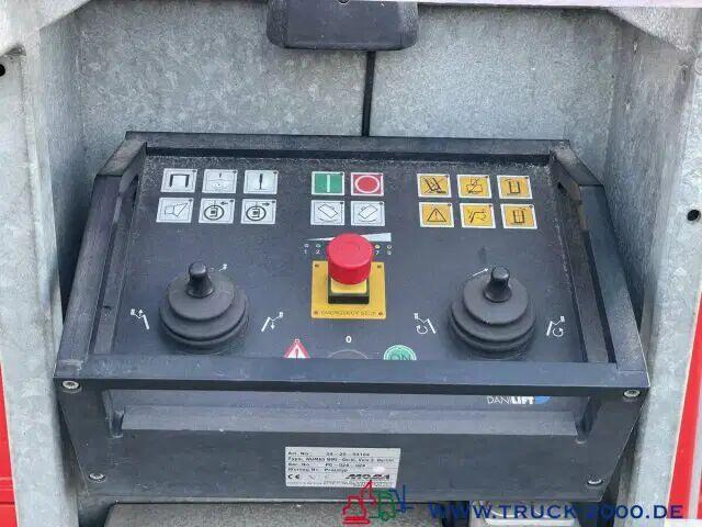 Släck/ Räddningsvagn MAN 18.280 4x4 - Fire truck+lifting basket: bild 13