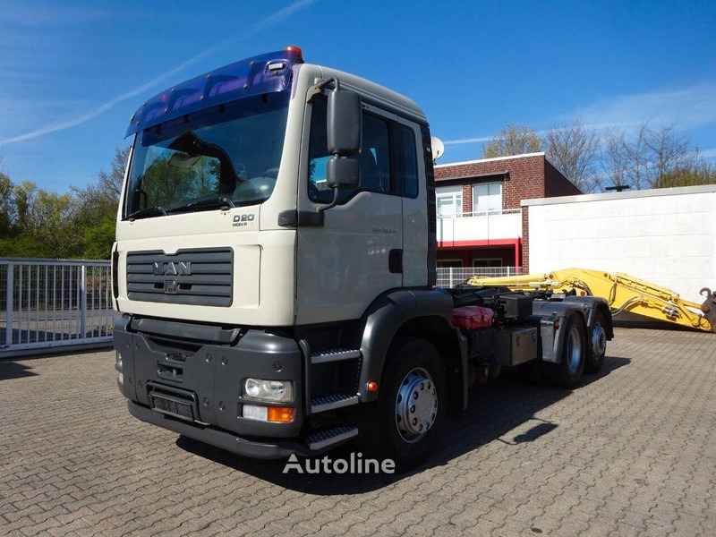 MAN 26.310 TGA - Hook lift truck - Lastväxlare lastbil: bild 2 MAN 26.310 TGA - Hook lift truck - Lastväxlare lastbil: bild 2