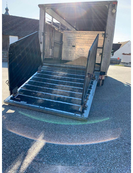 MAN TGL 12.250 - Djurtransport lastbil: bild 3 MAN TGL 12.250 - Djurtransport lastbil: bild 3