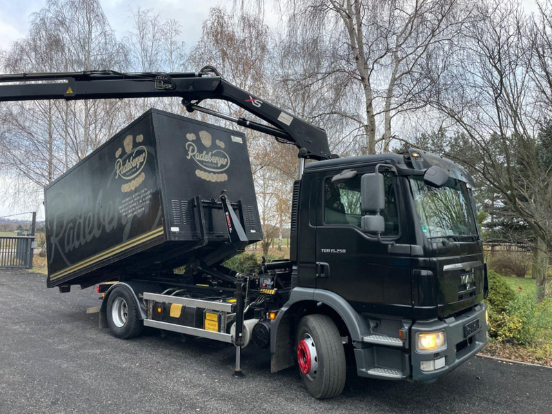 MAN TGM 15.250 Hoof lift + Crane - Lastväxlare lastbil, Kranbil: bild 4 MAN TGM 15.250 Hoof lift + Crane - Lastväxlare lastbil, Kranbil: bild 4