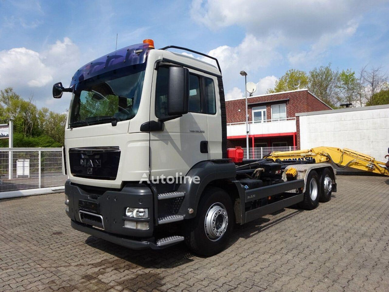 MAN TGS 26.320 - Hook lift truck - Lastväxlare lastbil, Kranbil: bild 2 MAN TGS 26.320 - Hook lift truck - Lastväxlare lastbil, Kranbil: bild 2