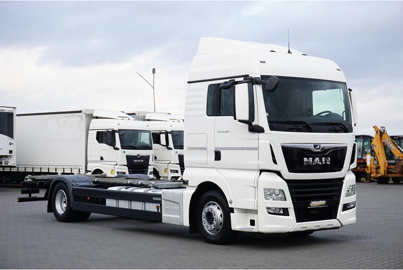 MAN TGX / 18.460 / ACC / E 6 / XLX / BDF / 7,15 M , 7,45 M - Chassi lastbil: bild 1 MAN TGX / 18.460 / ACC / E 6 / XLX / BDF / 7,15 M , 7,45 M - Chassi lastbil: bild 1