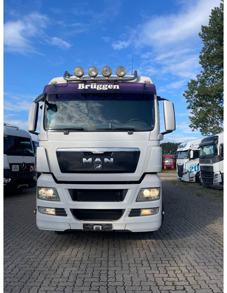 MAN TGX 26.400 6x2-2 LL 3 Stück Finkl Hubdach - Djurtransport lastbil: bild 3 MAN TGX 26.400 6x2-2 LL 3 Stück Finkl Hubdach - Djurtransport lastbil: bild 3