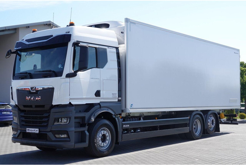 MAN TGX 26.520 / 6x2 / CHŁODNIA -8,6 M / AGREGAT THERMO KING T-1000R - Kylbil lastbil: bild 4 MAN TGX 26.520 / 6x2 / CHŁODNIA -8,6 M / AGREGAT THERMO KING T-1000R - Kylbil lastbil: bild 4