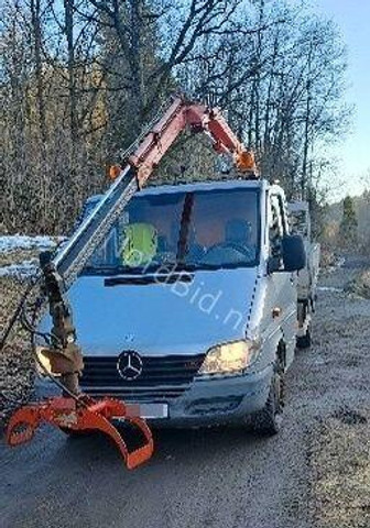Mercedes-Benz 413 - Doka tipper+crane with gripper - Tippbil lastbil, Kranbil: bild 1 Mercedes-Benz 413 - Doka tipper+crane with gripper - Tippbil lastbil, Kranbil: bild 1