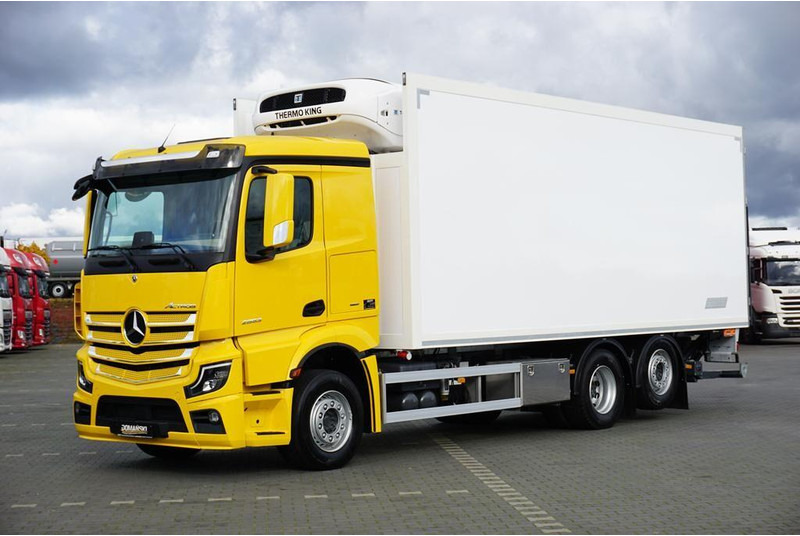 Mercedes-Benz ACTROS / 2853 / ACC / E 6 / MP 5 / CHŁODNIA + WINDA / 18 PALET / - Kylbil lastbil: bild 2 Mercedes-Benz ACTROS / 2853 / ACC / E 6 / MP 5 / CHŁODNIA + WINDA / 18 PALET / - Kylbil lastbil: bild 2