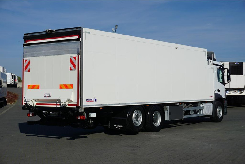 Mercedes-Benz ANTOS / 2535 / EURO 6 / CHŁODNIA + WINDA / 23 PALETY / OŚ SKRĘTN - Kylbil lastbil: bild 5 Mercedes-Benz ANTOS / 2535 / EURO 6 / CHŁODNIA + WINDA / 23 PALETY / OŚ SKRĘTN - Kylbil lastbil: bild 5
