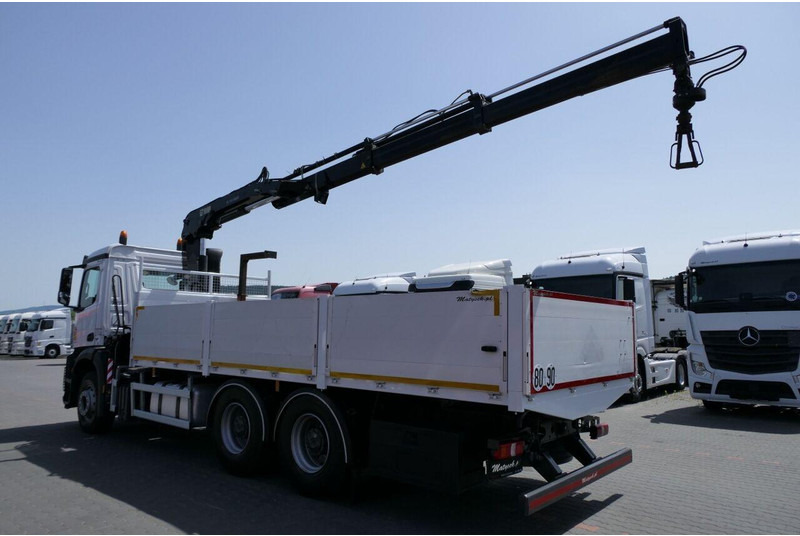 Mercedes-Benz AROCS 2633 - Flakbil, Kranbil: bild 3 Mercedes-Benz AROCS 2633 - Flakbil, Kranbil: bild 3