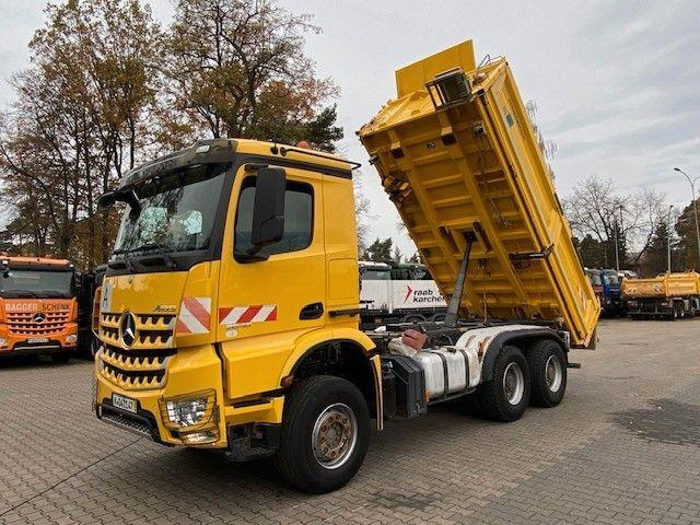 Mercedes-Benz AROCS 2648 - Tippbil lastbil: bild 1 Mercedes-Benz AROCS 2648 - Tippbil lastbil: bild 1