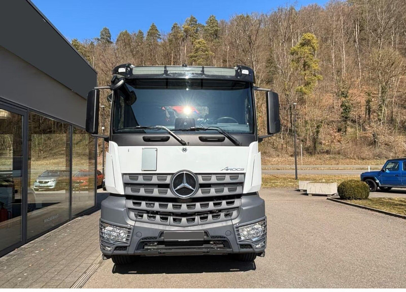 Mercedes-Benz Arocs 1840 - 3 way tipper truck + crane - Tippbil lastbil, Kranbil: bild 5 Mercedes-Benz Arocs 1840 - 3 way tipper truck + crane - Tippbil lastbil, Kranbil: bild 5