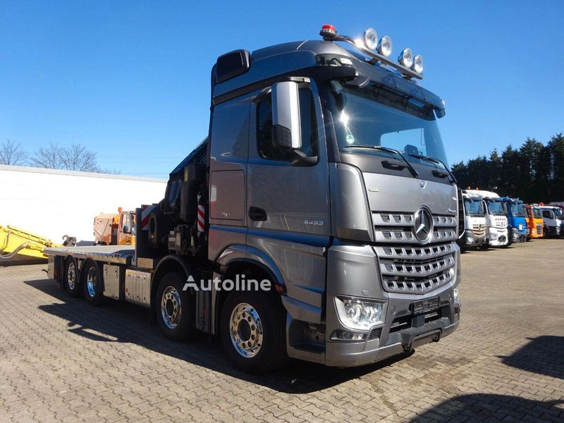 Mercedes-Benz Arocs 3453 8x2 Open Flatbed + Crane Fassi F820 - Flakbil, Kranbil: bild 1 Mercedes-Benz Arocs 3453 8x2 Open Flatbed + Crane Fassi F820 - Flakbil, Kranbil: bild 1