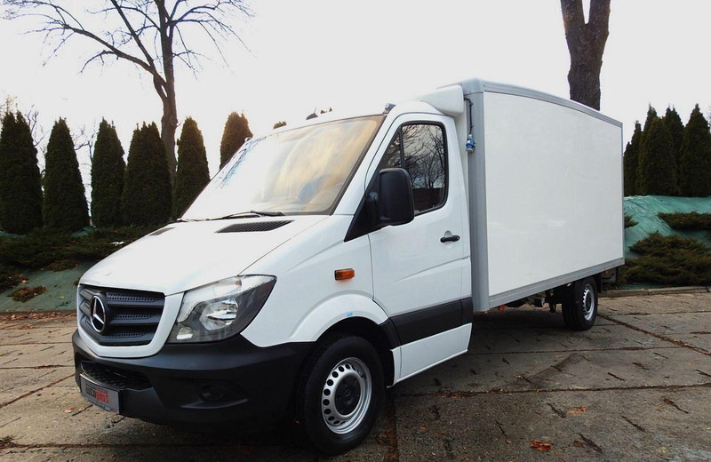 Mercedes-Benz SPRINTER 313 Izotermes - Kylbil: bild 2 Mercedes-Benz SPRINTER 313 Izotermes - Kylbil: bild 2