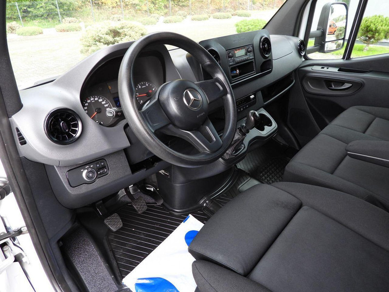 Mercedes-Benz SPRINTER 316 PLANDEKA 10 PALET BLIŹNIACZE KOŁA KLIMATYZACJA 165 - Transportbil med kapell: bild 2 Mercedes-Benz SPRINTER 316 PLANDEKA 10 PALET BLIŹNIACZE KOŁA KLIMATYZACJA 165 - Transportbil med kapell: bild 2