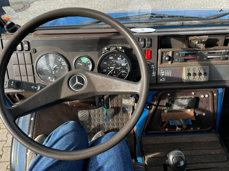 Tvåhjulstraktor Mercedes-Benz Unimog 427 Platós hókotrócs: bild 13