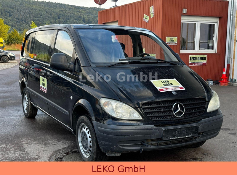 Mercedes-Benz Vito Motor schaden - Minibuss, Persontransport: bild 1 Mercedes-Benz Vito Motor schaden - Minibuss, Persontransport: bild 1