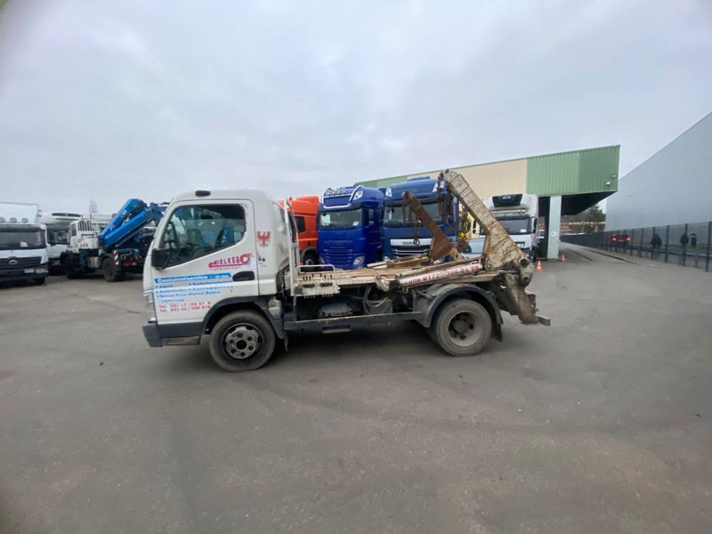 Mitsubishi Fuso FE 85 Meier-Ratio PAK 4 V - Liftdumper lastbil: bild 5 Mitsubishi Fuso FE 85 Meier-Ratio PAK 4 V - Liftdumper lastbil: bild 5