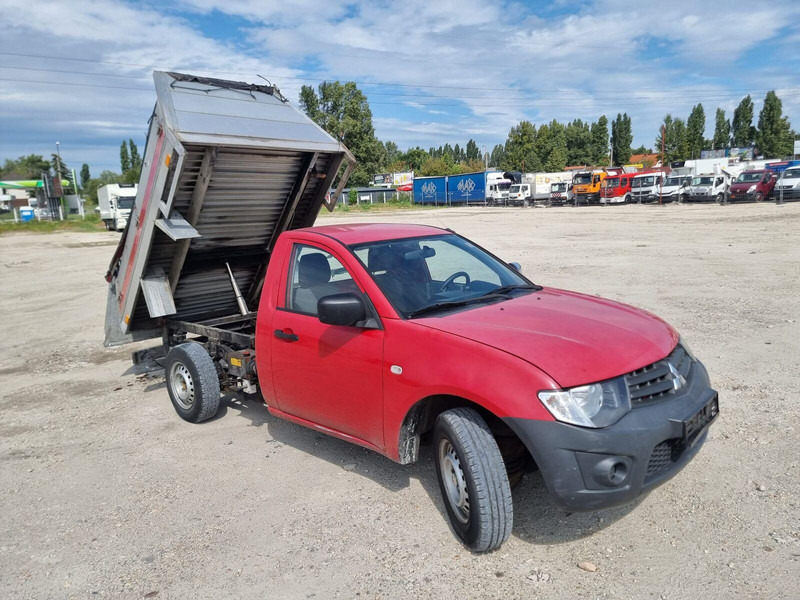 Transportbil med tippflak Mitsubishi L200 2,5 d - 3 sided Tipper: bild 15