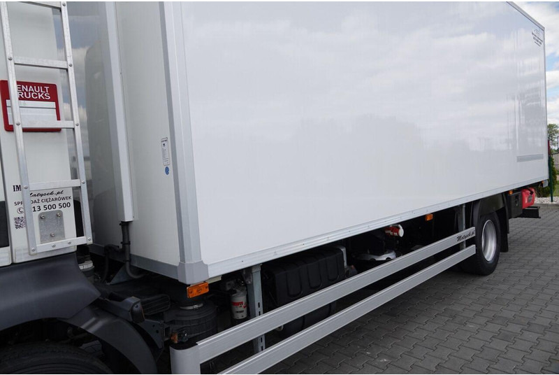 Kylbil lastbil Renault D 16 260 / CHŁODNIA - 6,8 M / MULTITEMPERATURA / CARRIER SUPRA 8: bild 9 Kylbil lastbil Renault D 16 260 / CHŁODNIA - 6,8 M / MULTITEMPERATURA / CARRIER SUPRA 8: bild 9