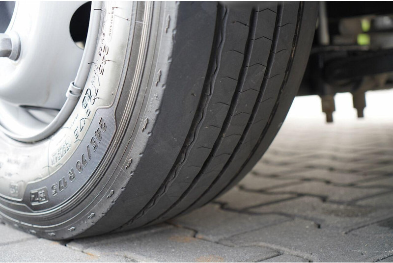 Lastbil med skåp Renault D 210 / 4x2 / KONTENER / 7,5M / WINDA DHOLLANDIA / EURO 6: bild 18 Lastbil med skåp Renault D 210 / 4x2 / KONTENER / 7,5M / WINDA DHOLLANDIA / EURO 6: bild 18