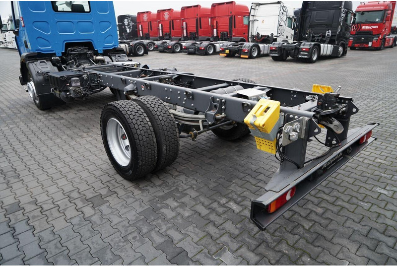 Chassi lastbil Renault D 240 / FABRYCZNIE NOWY: bild 17 Chassi lastbil Renault D 240 / FABRYCZNIE NOWY: bild 17