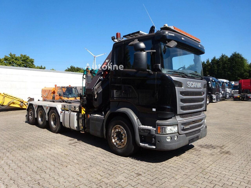 Scania R490 - Hook lift truck + crane 8x4 - Lastväxlare lastbil, Kranbil: bild 2 Scania R490 - Hook lift truck + crane 8x4 - Lastväxlare lastbil, Kranbil: bild 2