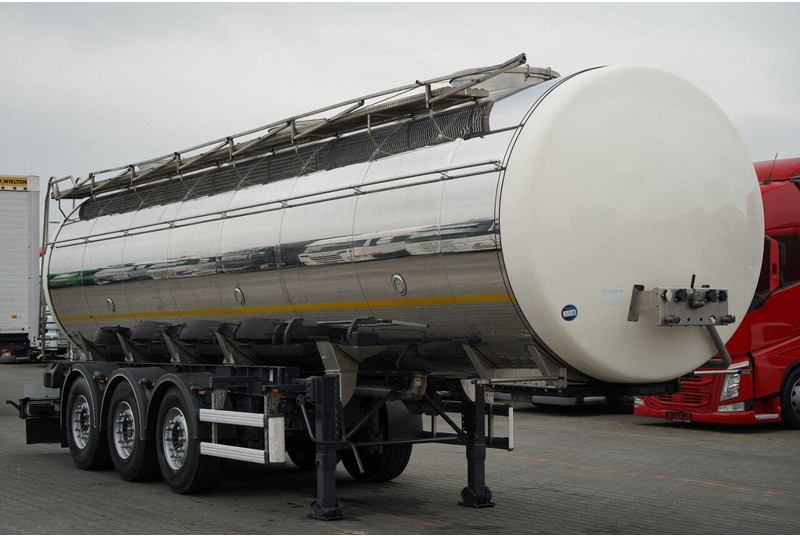 Schmitz Cargobull SOMMER  / CYSTERNA SPOŻYWCZA  / 3 KOMORY / 30 000 L / OŚ PODNOSZ - Tanktrailer: bild 1 Schmitz Cargobull SOMMER  / CYSTERNA SPOŻYWCZA  / 3 KOMORY / 30 000 L / OŚ PODNOSZ - Tanktrailer: bild 1