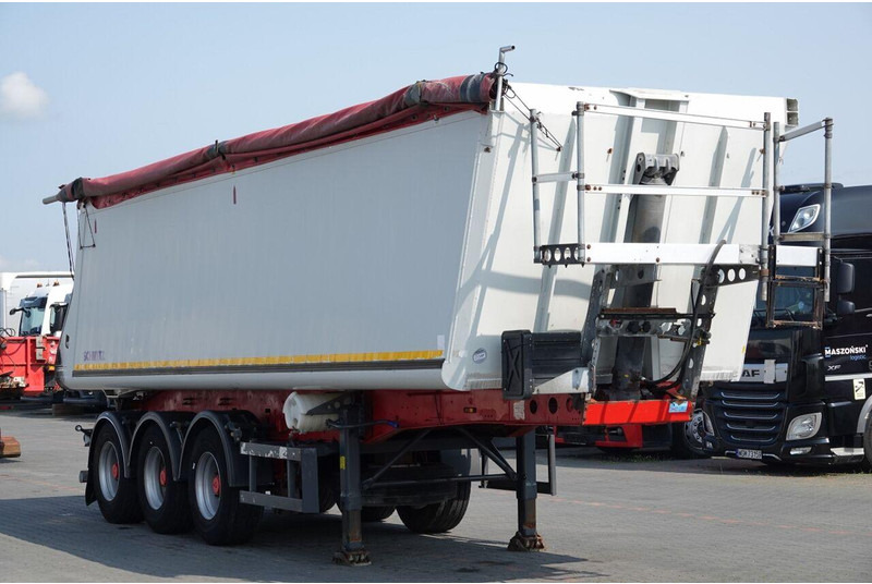 Schmitz Cargobull WYWROTKA 40 M3 / MULDA ALUMINIOWA / OŚ PODNOSZONA / SAF /SPROWAD - Tippbil semitrailer: bild 1 Schmitz Cargobull WYWROTKA 40 M3 / MULDA ALUMINIOWA / OŚ PODNOSZONA / SAF /SPROWAD - Tippbil semitrailer: bild 1