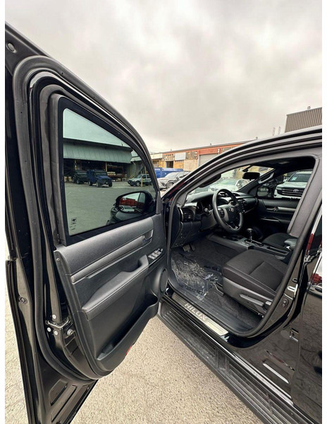 SUV Toyota Hilux Armored SUV: bild 7