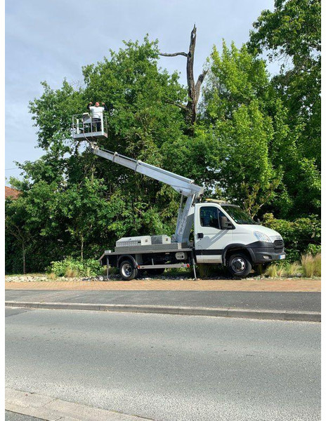 Iveco Lifting basket 16 m - Transportbil: bild 3 Iveco Lifting basket 16 m - Transportbil: bild 3