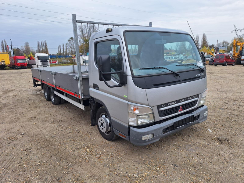 Mitsubishi Canter 3,0 d BE Clixtar Trekker + Veldhuizen BE Clixtar Pritsch - Transportbil: bild 3 Mitsubishi Canter 3,0 d BE Clixtar Trekker + Veldhuizen BE Clixtar Pritsch - Transportbil: bild 3